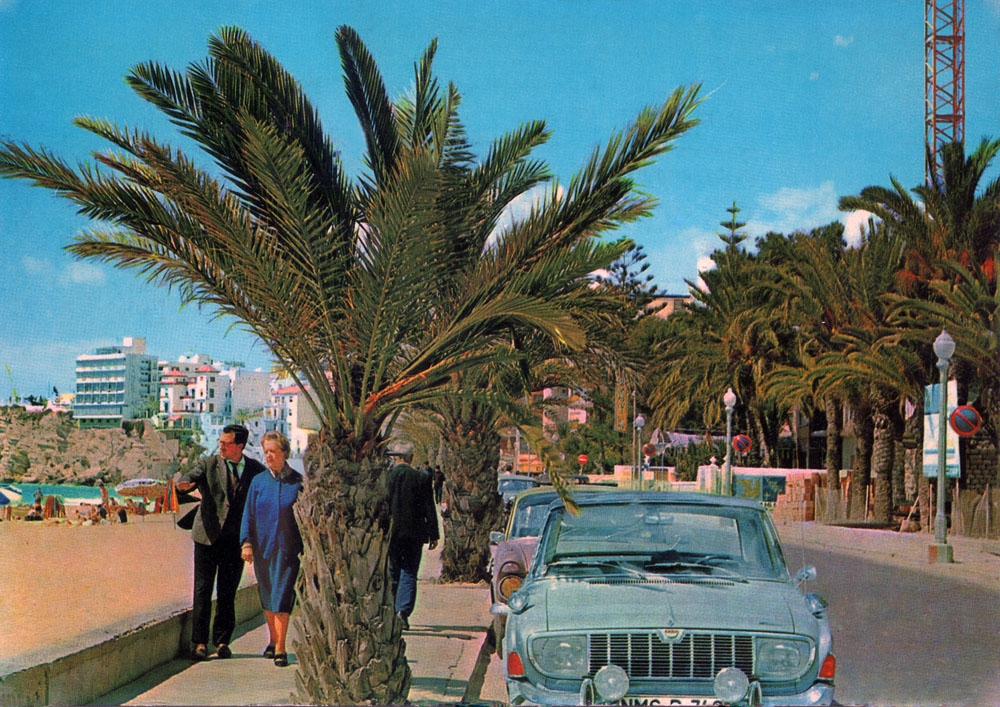 Ford
                Taunus 17m P5 in Spanien